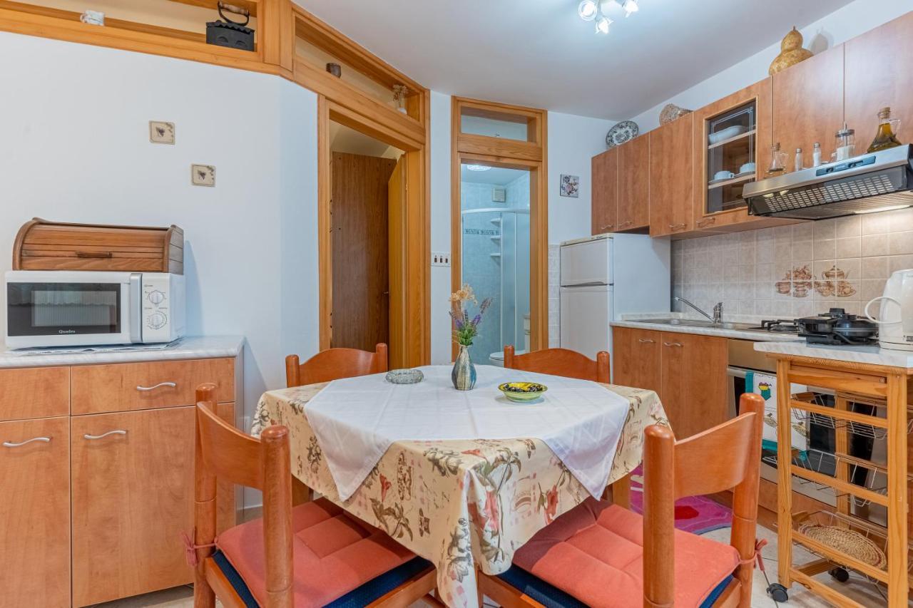 Kovacine Apartment 크레스 외부 사진