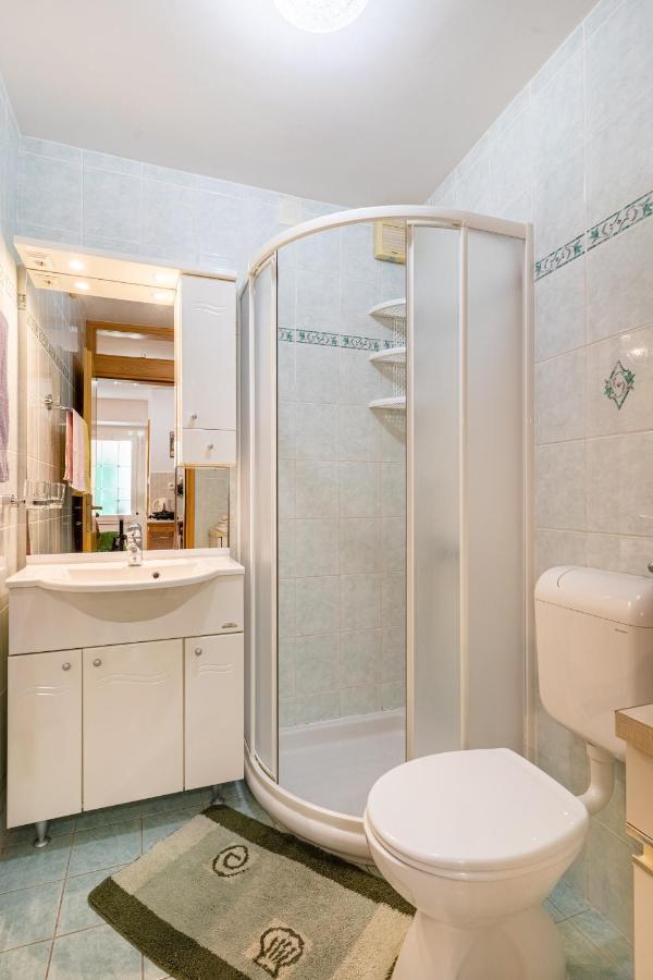 Kovacine Apartment 크레스 외부 사진