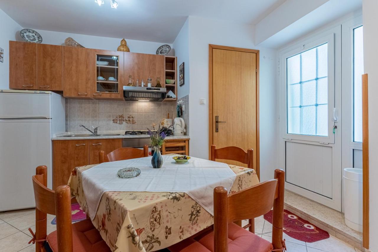 Kovacine Apartment 크레스 외부 사진